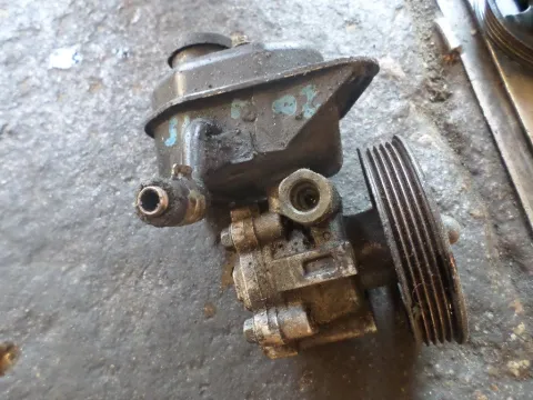 Αντλία Υδραυλικού Τιμονιού (34411ΑΑ050) για SUBARU LEGACY (1994 - 1999) (BD) (BG) Αντλία Υδραυλικού Τιμονιού (34411ΑΑ050) για SUBARU LEGACY (1994 - 1999) (BD) (BG)