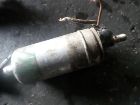 Αντλία Καυσίμου (Τρόμπα Βενζίνης) για MERCEDES C - CLASS (1995 - 1997) (W202) Αντλία Καυσίμου (Τρόμπα Βενζίνης) για MERCEDES C - CLASS (1995 - 1997) (W202)