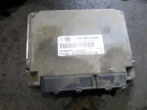 Εγκέφαλος Κινητήρα (06A906019AK) για VW BORA (1998 - 2005) 1600 (AEH) (AKL) (APF) Petrol 101 ΤΕΛΑΡΟ 1*253648 Εγκέφαλος Κινητήρα (06A906019AK) για VW BORA (1998 - 2005) 1600 (AEH) (AKL) (APF) Petrol 101 ΤΕΛΑΡΟ 1*253648