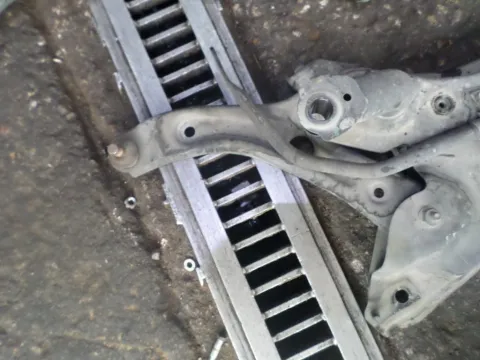 Ψαλίδι Εμπρός Αριστερό για SUZUKI SWIFT (2006 - 2008) (RS) 1300 M13A petrol 92 2wd Ψαλίδι Εμπρός Αριστερό για SUZUKI SWIFT (2006 - 2008) (RS) 1300 M13A petrol 92 2wd