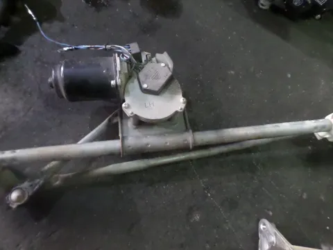 Μοτέρ Κίνησης Εμπρός Υαλοκαθαριστήρων για SUZUKI SWIFT (2006 - 2008) (RS) 1300 M13A petrol 92 2wd ΠΑΛΕΤΑ *2* *297426* Μοτέρ Κίνησης Εμπρός Υαλοκαθαριστήρων για SUZUKI SWIFT (2006 - 2008) (RS) 1300 M13A petrol 92 2wd ΠΑΛΕΤΑ *2* *297426*
