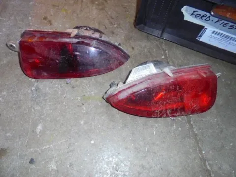 Φανοι Ομιχλης Πίσω (σετ) για OPEL CORSA (2004 - 2006) C Φανοι Ομιχλης Πίσω (σετ) για OPEL CORSA (2004 - 2006) C