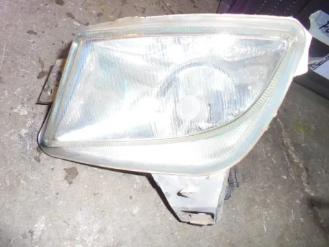 Προβολείς Ομίχλης Εμπρός Αριστερός για CITROEN XSARA (1997 - 2000) Προβολείς Ομίχλης Εμπρός Αριστερός για CITROEN XSARA (1997 - 2000)