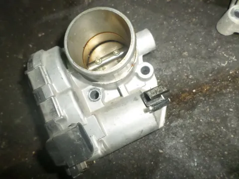 Σώμα Πεταλούδας για FIAT PUNTO (1999 - 2003) (188) 1200 (188A5.000) Petrol 80 16V , 1201 (188A5.000) Petrol 80 16 valve  (43) Σώμα Πεταλούδας για FIAT PUNTO (1999 - 2003) (188) 1200 (188A5.000) Petrol 80 16V , 1201 (188A5.000) Petrol 80 16 valve  (43)
