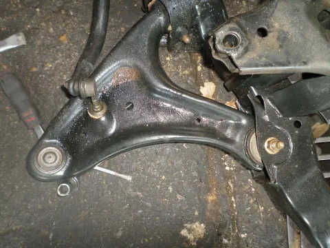 Ψαλίδι Εμπρός Αριστερό για DAIHATSU TERIOS (2006 - 2009) (J200) Ψαλίδι Εμπρός Αριστερό για DAIHATSU TERIOS (2006 - 2009) (J200)