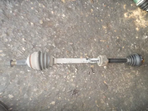 Ημιαξόνιο Εμπρός Δεξί για TOYOTA YARIS (2012 - 2014) ( ) Ημιαξόνιο Εμπρός Δεξί για TOYOTA YARIS (2012 - 2014) ( )