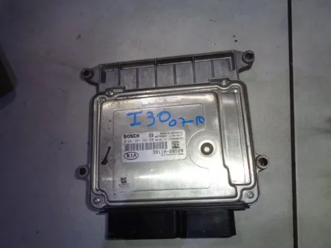 Εγκέφαλος Κινητήρα (391102B520) για HYUNDAI i30 (2007 - 2012) ΤΕΛΑΡΟ *7* *288271* Εγκέφαλος Κινητήρα (391102B520) για HYUNDAI i30 (2007 - 2012) ΤΕΛΑΡΟ *7* *288271*