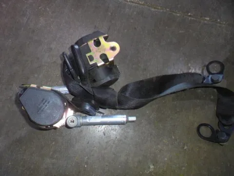 Ζώνη Ασφαλείας Σετ Αριστερή Δεξιά για MERCEDES A - CLASS (1997 - 2000) (W168) Ζώνη Ασφαλείας Σετ Αριστερή Δεξιά για MERCEDES A - CLASS (1997 - 2000) (W168)