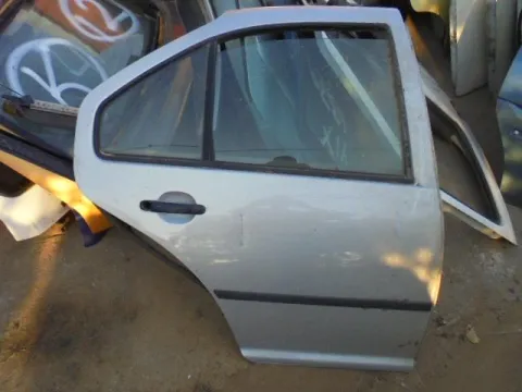 Πόρτα Πίσω Δεξιά για VW BORA (1998 - 2005) Sedan - 4dr (1J2)  *Α* Πόρτα Πίσω Δεξιά για VW BORA (1998 - 2005) Sedan - 4dr (1J2)  *Α*