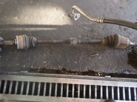 Ημιαξόνιο Εμπρός Δεξί Με ABS για NISSAN PRIMERA (1999 - 2001) (P11) 1800 QG18DE petrol 114 Ημιαξόνιο Εμπρός Δεξί Με ABS για NISSAN PRIMERA (1999 - 2001) (P11) 1800 QG18DE petrol 114