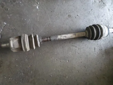 Ημιαξόνιο Εμπρός Αριστερό Με ABS για HYUNDAI COUPE (1999 - 2001) (RD) 1600 G4GR petrol 116 Ημιαξόνιο Εμπρός Αριστερό Με ABS για HYUNDAI COUPE (1999 - 2001) (RD) 1600 G4GR petrol 116