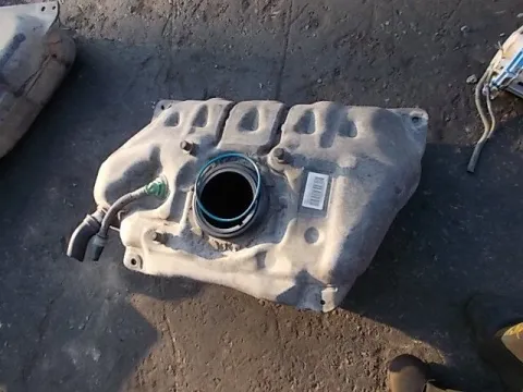 Δεξαμενή Καυσίμου (Ρεζερβουάρ) για TOYOTA YARIS (2009 - 2012) (XP90) *Δ* 67158/6557 Δεξαμενή Καυσίμου (Ρεζερβουάρ) για TOYOTA YARIS (2009 - 2012) (XP90) *Δ* 67158/6557