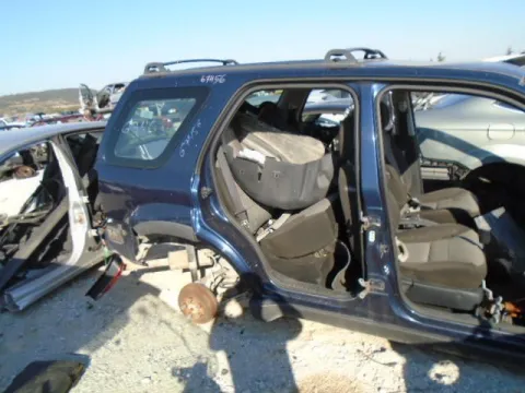 Τροπέτο Πίσω Με Άξονα Με Θόλουs Και Σασί για FORD MAVERICK (2001 - 2005) *Δ* -  Τροπέτο Πίσω Με Άξονα Με Θόλουs Και Σασί για FORD MAVERICK (2001 - 2005) *Δ* -