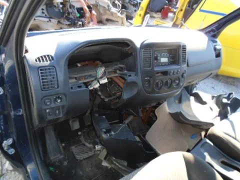 Τροπέτο Πίσω Με Άξονα Με Θόλουs Και Σασί για FORD MAVERICK (2001 - 2005) *Δ* -  Τροπέτο Πίσω Με Άξονα Με Θόλουs Και Σασί για FORD MAVERICK (2001 - 2005) *Δ* -