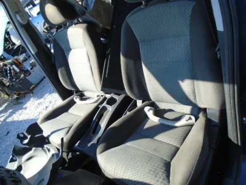 Τροπέτο Πίσω Με Άξονα Με Θόλουs Και Σασί για FORD MAVERICK (2001 - 2005) *Δ* -  Τροπέτο Πίσω Με Άξονα Με Θόλουs Και Σασί για FORD MAVERICK (2001 - 2005) *Δ* -