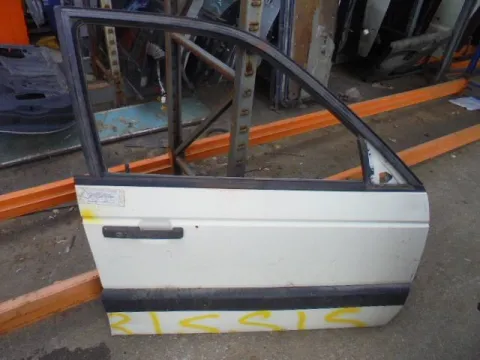 Πόρτα Εμπρός Δεξιά για VW PASSAT (1989 - 1993) (3A2 - 35I) , (1993 - 1996) (3A2 - 35I) *Α* Πόρτα Εμπρός Δεξιά για VW PASSAT (1989 - 1993) (3A2 - 35I) , (1993 - 1996) (3A2 - 35I) *Α*