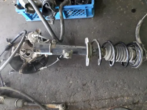 Άκρο Πλήρες Εμπρός Δεξί Με ABS για FORD MAVERICK (2001 - 2005) 2000 (YF) Petrol 124 16 valve Άκρο Πλήρες Εμπρός Δεξί Με ABS για FORD MAVERICK (2001 - 2005) 2000 (YF) Petrol 124 16 valve