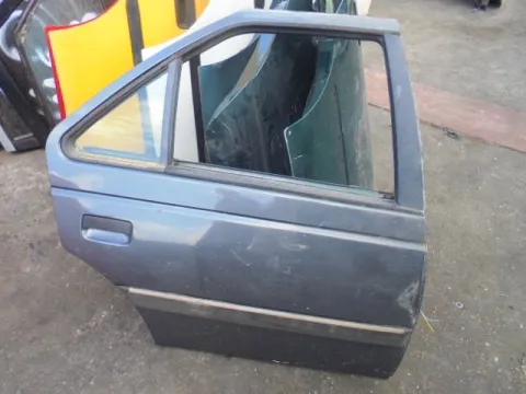 Πόρτα Πίσω Δεξιά για PEUGEOT 405 (1993 - 1995) (4B) Sedan - 4dr *Α* Πόρτα Πίσω Δεξιά για PEUGEOT 405 (1993 - 1995) (4B) Sedan - 4dr *Α*