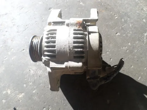 Δυναμό - Εναλλάκτης για HONDA CIVIC (2001 - 2003) (EP - S - U - V - M) 1400 (D14Z6) petrol 90 (EP1) SOHC Δυναμό - Εναλλάκτης για HONDA CIVIC (2001 - 2003) (EP - S - U - V - M) 1400 (D14Z6) petrol 90 (EP1) SOHC