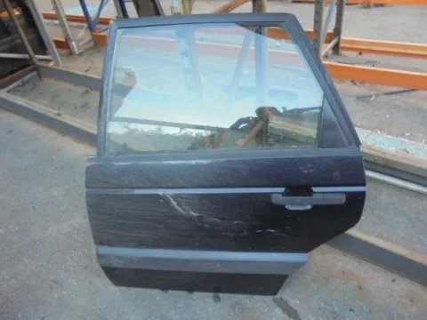 Πόρτα Πίσω Αριστερή για VW PASSAT (1993 - 1996) (3A2 - 35I) Sedan - 4dr  *Α* Πόρτα Πίσω Αριστερή για VW PASSAT (1993 - 1996) (3A2 - 35I) Sedan - 4dr  *Α*