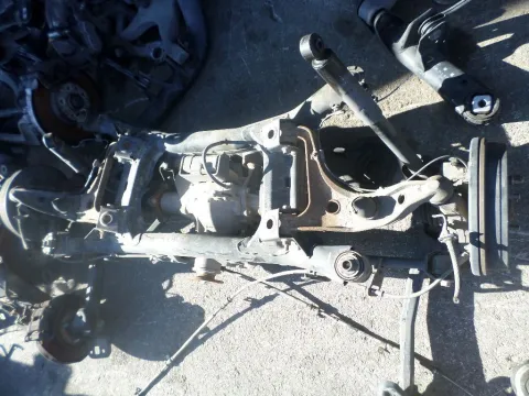 Πίσω Άξονας Ταμπούρα -ABS Με Διαφορικό για SUZUKI GRAND VITARA (2006 - 2009) (JB) 2000 J20A petrol 140 4*4 *ΔΒ* Πίσω Άξονας Ταμπούρα -ABS Με Διαφορικό για SUZUKI GRAND VITARA (2006 - 2009) (JB) 2000 J20A petrol 140 4*4 *ΔΒ*