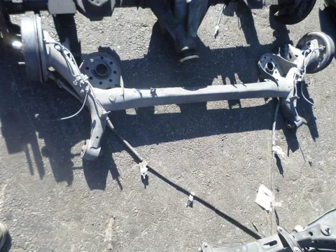 Πίσω Άξονας Ταμπούρα -ABS για TOYOTA YARIS (2009 - 2012) (XP90) *ΔΒ* Πίσω Άξονας Ταμπούρα -ABS για TOYOTA YARIS (2009 - 2012) (XP90) *ΔΒ*