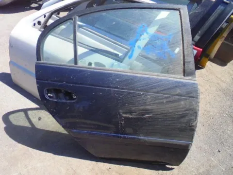 Πόρτα Πίσω Δεξιά για TOYOTA AVENSIS (1997 - 2000) (T220) Sedan - 4dr , (2000 - 2003) (T220)  *Α* Πόρτα Πίσω Δεξιά για TOYOTA AVENSIS (1997 - 2000) (T220) Sedan - 4dr , (2000 - 2003) (T220)  *Α*