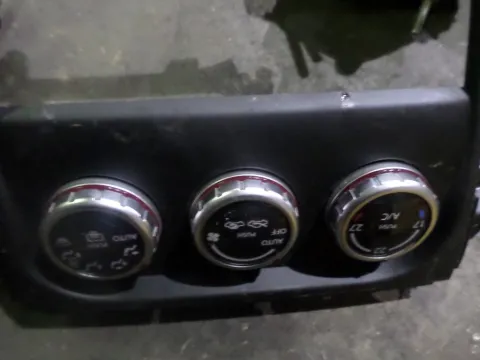 Χειριστήρια Καλοριφέρ για SUZUKI SX4 (2007 - 2009) (RW) ΠΑΛΕΤΑ 1 *239595* Χειριστήρια Καλοριφέρ για SUZUKI SX4 (2007 - 2009) (RW) ΠΑΛΕΤΑ 1 *239595*