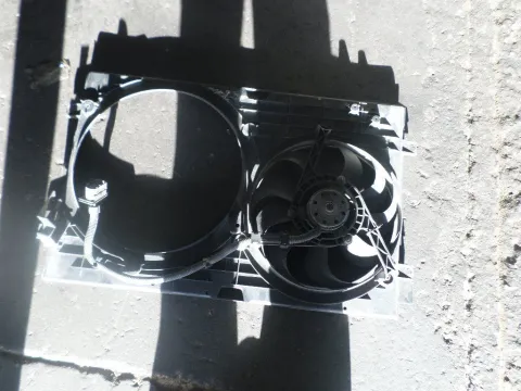 Βεντιλατέρ A-C για VW GOLF (1998 - 2004) Mk4 (1J1) Βεντιλατέρ A-C για VW GOLF (1998 - 2004) Mk4 (1J1)