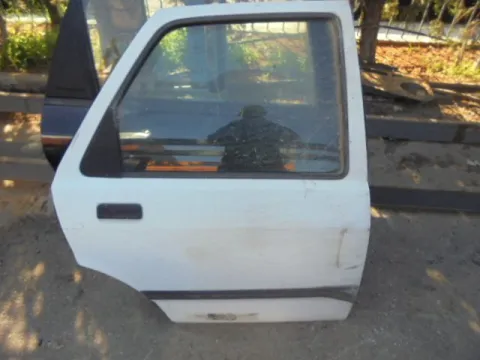 Πόρτα Πίσω Δεξιά για FORD SIERRA (1990 - 1992) Mk2b *Α* Πόρτα Πίσω Δεξιά για FORD SIERRA (1990 - 1992) Mk2b *Α*