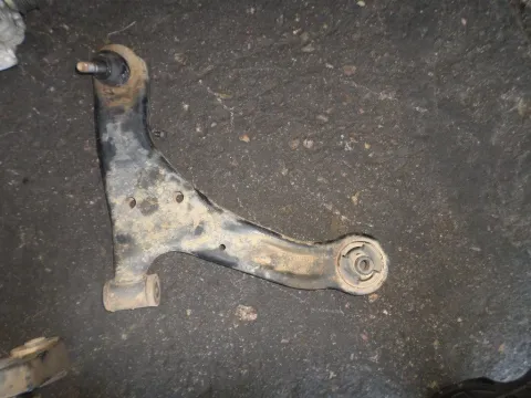 Ψαλίδι Εμπρός Δεξί για SUZUKI GRAND VITARA (2006 - 2009) (JB) Ψαλίδι Εμπρός Δεξί για SUZUKI GRAND VITARA (2006 - 2009) (JB)