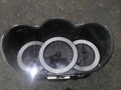 Κοντέρ για TOYOTA RAV-4 (2006 - 2009) (XA30) Κοντέρ για TOYOTA RAV-4 (2006 - 2009) (XA30)