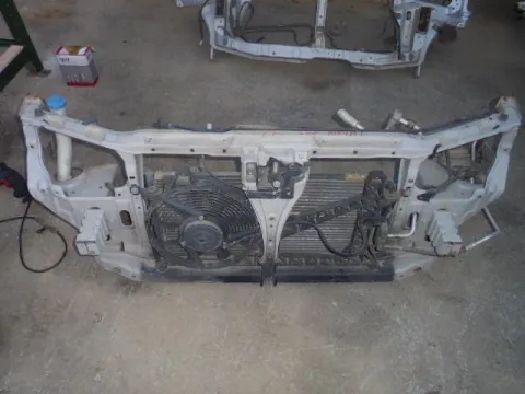 Μετώπη Κομπλέ Με Ψυγεία για ROVER 200 (1996 - 1999) (RF) Μετώπη Κομπλέ Με Ψυγεία για ROVER 200 (1996 - 1999) (RF)