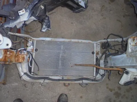 Μετώπη Κομπλέ Με Ψυγεία για MITSUBISHI CARISMA (1996 - 1999) (DA) -  Μετώπη Κομπλέ Με Ψυγεία για MITSUBISHI CARISMA (1996 - 1999) (DA) -