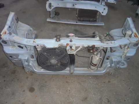 Μετώπη Κομπλέ Με Ψυγεία για SUZUKI BALENO (1994 - 1998) (SY) Μετώπη Κομπλέ Με Ψυγεία για SUZUKI BALENO (1994 - 1998) (SY)