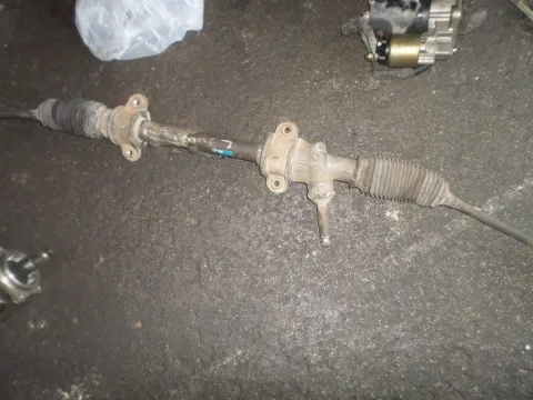Κρεμαγιέρα Μηχανική για MITSUBISHI L300 (1987 -) (P) Κρεμαγιέρα Μηχανική για MITSUBISHI L300 (1987 -) (P)
