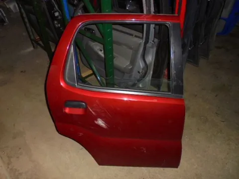 Πόρτα Πίσω Δεξιά για SUZUKI IGNIS (2000 - 2003) (RG) Πόρτα Πίσω Δεξιά για SUZUKI IGNIS (2000 - 2003) (RG)