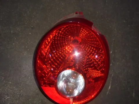 Φανάρι Πίσω Δεξί (Σπασμένο) για CHEVROLET - DAEWOO MATIZ (2005 - 2010) (M200) Φανάρι Πίσω Δεξί (Σπασμένο) για CHEVROLET - DAEWOO MATIZ (2005 - 2010) (M200)