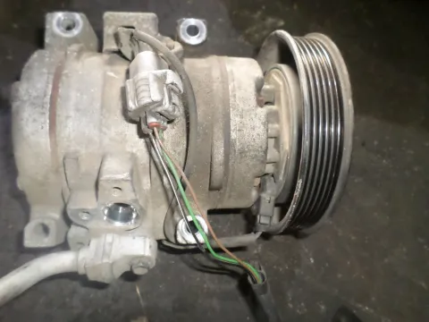 Συμπιεστής A-C (Κομπρέσορας) για TOYOTA CELICA (2002 - 2005) (T230) Συμπιεστής A-C (Κομπρέσορας) για TOYOTA CELICA (2002 - 2005) (T230)