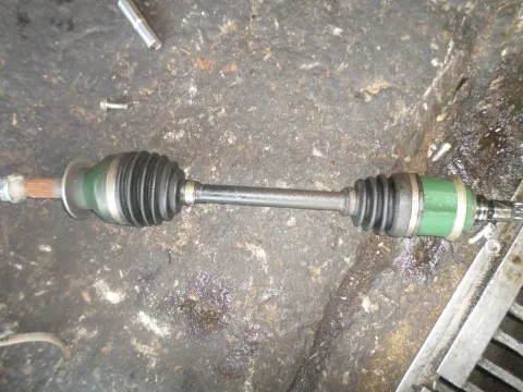 Ημιαξόνιο Εμπρός Αριστερό για DAIHATSU TERIOS (2006 - 2009) (J200) Ημιαξόνιο Εμπρός Αριστερό για DAIHATSU TERIOS (2006 - 2009) (J200)