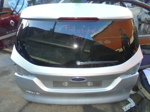Πορτ-Μπαγκάζ για FORD FOCUS (2011 - ) () S-Wagon - 5dr *Γ* Πορτ-Μπαγκάζ για FORD FOCUS (2011 - ) () S-Wagon - 5dr *Γ*