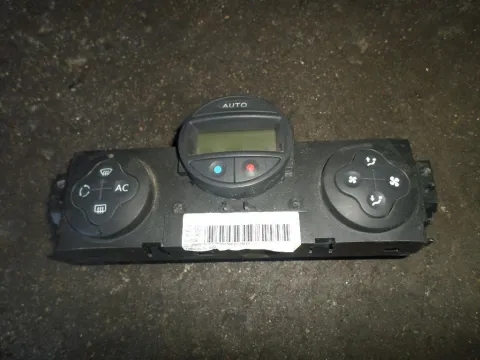 Χειριστήρια Καλοριφέρ για RENAULT SCENIC (2003 - 2006) (JM) Χειριστήρια Καλοριφέρ για RENAULT SCENIC (2003 - 2006) (JM)