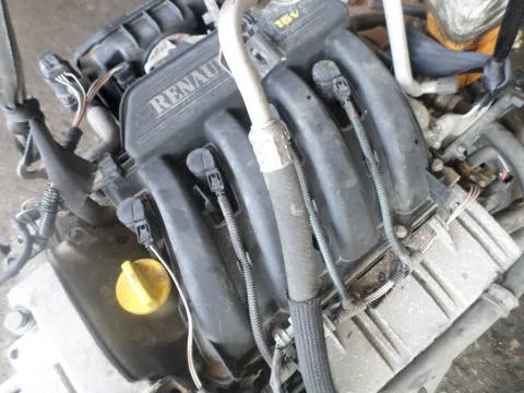 Κινητήρας Κορμός - Καπάκι K4M 748 για RENAULT CLIO (2001 - 2005) (BB_) (CB_) 1600 (K4M 708 - 744 - 745 - 748) P 107 16valve , 1600 (K4M708-744-745-748) Petrol 107