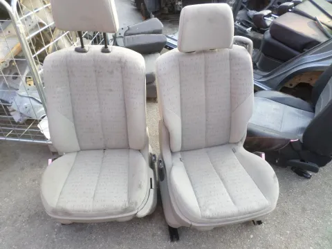Καθίσματα Εμπρόs Με Αερόσακουs για RENAULT SCENIC (2003 - 2006) (JM) *Α* Καθίσματα Εμπρόs Με Αερόσακουs για RENAULT SCENIC (2003 - 2006) (JM) *Α*