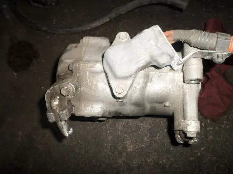 Συμπιεστής A-C (Κομπρέσορας) για TOYOTA PRIUS (2003 - 2008) 1500 1NZ-FXE petrol 78 Συμπιεστής A-C (Κομπρέσορας) για TOYOTA PRIUS (2003 - 2008) 1500 1NZ-FXE petrol 78