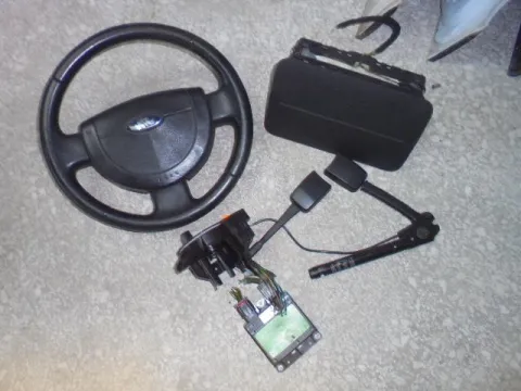 Σετ Αερόσακων Εμπρός (χ.Ταμπλό) για FORD FIESTA (2002 - 2005) Mk5a *Γ* Σετ Αερόσακων Εμπρός (χ.Ταμπλό) για FORD FIESTA (2002 - 2005) Mk5a *Γ*