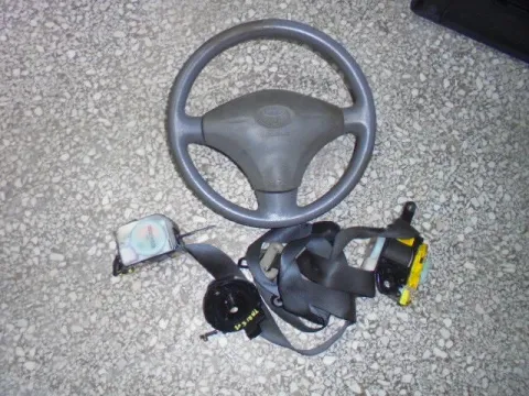 Σετ Αερόσακων Εμπρός (με Ταμπλό) για TOYOTA YARIS (1999 - 2002) (XP10) *Γ* -  Σετ Αερόσακων Εμπρός (με Ταμπλό) για TOYOTA YARIS (1999 - 2002) (XP10) *Γ* -