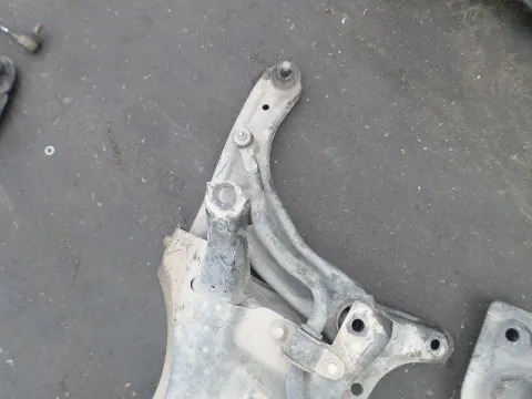 Ψαλίδι Εμπρός Δεξί για CITROEN C1 (2005 - 2008) (P) , PEUGEOT 107 (2006 - 2009) , TOYOTA AYGO (2005 - 2009) (B10) Ψαλίδι Εμπρός Δεξί για CITROEN C1 (2005 - 2008) (P) , PEUGEOT 107 (2006 - 2009) , TOYOTA AYGO (2005 - 2009) (B10)