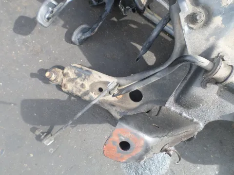 Ψαλίδι Εμπρός Δεξί για FORD FIESTA (1996 - 1999) Mk4a Ψαλίδι Εμπρός Δεξί για FORD FIESTA (1996 - 1999) Mk4a