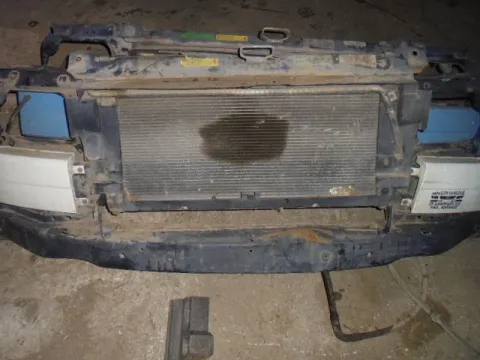 Μετώπη με Ψυγείο για VW TRANSPORTER (1991 - 1996) (70X) (T4) Μετώπη με Ψυγείο για VW TRANSPORTER (1991 - 1996) (70X) (T4)